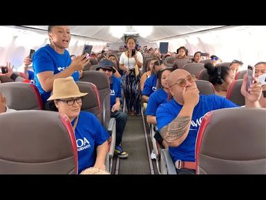 SAMOA AIRWAYS 'LEAN ON ME' MID-AIR PERFORMANCE