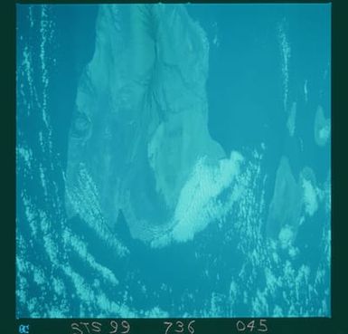STS099-736-045 - STS-099 - Infrared Earth observation views of Hawaiian Islands taken during STS-99