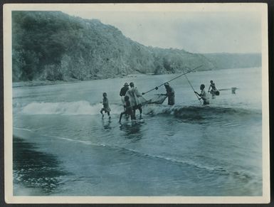 Fishing for whitebait, Tanna