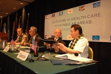 [Assignment: 48-DPA-09-29-08_SOI_K_Isl_Conf_Sign] Signing of interagency coordination pledge at the Insular Areas Health Summit [("The Future of Health Care in the Insular Areas: A Leaders Summit") at the Marriott Hotel in] Honolulu, Hawaii, where Interior Secretary Dirk Kempthorne [joined senior federal health officials and leaders of the U.S. territories and freely associated states to discuss strategies and initiatives for advancing health care in those communities [48-DPA-09-29-08_SOI_K_Isl_Conf_Sign_DOI_0601.JPG]