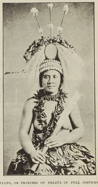Taupo, or Princess of Feleta in full costume