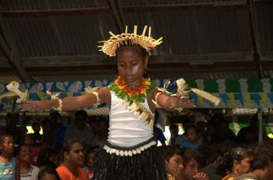 Mwaie Bikenibeu 2012 dance stills