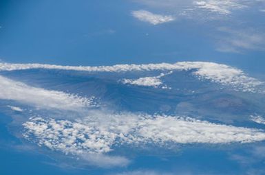 S110E5753 - STS-110 - Earth observations taken during the STS-110 mission