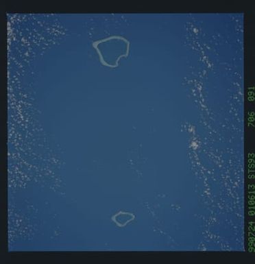 STS093-706-091 - STS-093 - Earth observations taken from Columbia during the STS-93 mission