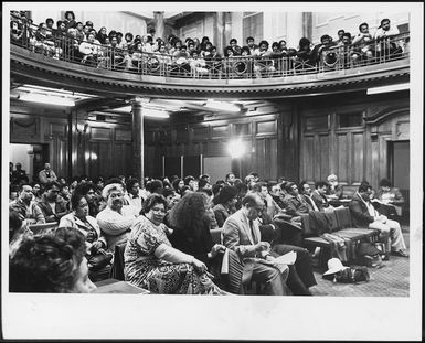 Samoans in Parliament for proceedings on Citizenship (Western Samoa) Bill - Photograph taken by Gail Jordan