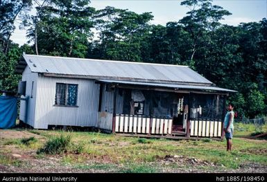 Fiji - Fijian and corrugated iron building