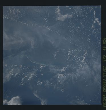 S27-46-026 - STS-027 - STS-27 earth observations