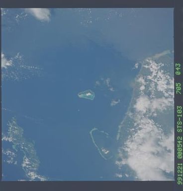 STS103-705-043 - STS-103 - Earth observations taken during the STS-103 mission