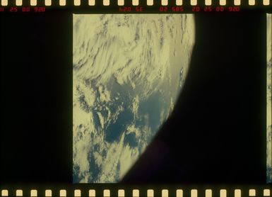 STS51C-35-024 - STS-51C - STS-51C earth observations