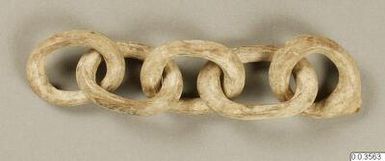 ["Träringar, ring ( 5 st)"]