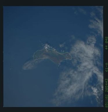 61A-44-048 - STS-61A - STS-61A earth observations