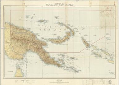 Territory of Papua and New Guinea (version 3: district boundaries in green, New Guinea boundary in red)