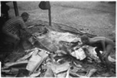 Taking apart a leaf oven