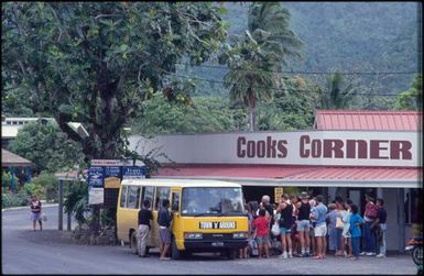 Cook's Corner, bus stop