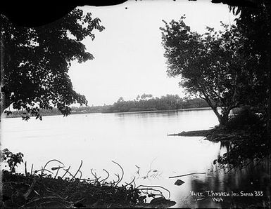 Vaie'e - panoramic view