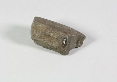 To'i ma'a (stone adze blade)
