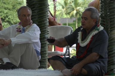 [Assignment: 48-DPA-SOI_K_Amer_Sam] Pacific Islands Tour: Visit of Secretary Dirk Kemmpthorne [and aides] to American Samoa, U.S. Territory [48-DPA-SOI_K_Amer_Sam__DI15082.JPG]