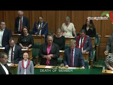 Tula'i Fa'aaloalo le Palemene 'a Niu Sila mo Fa’ananā Efeso Collins - Sāmoa Capital Radio