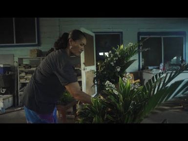 Samoan florist carries on her late grandmother's legacy