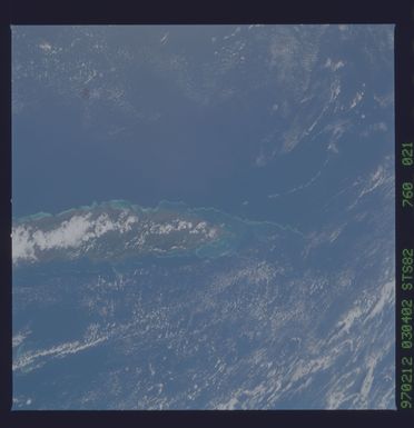 STS082-760-021 - STS-082 - Earth observations taken from shuttle orbiter Discovery during STS-82 mission