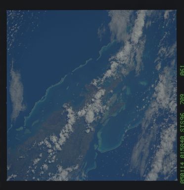 STS096-709-061 - STS-096 - Earth observations taken during STS-96 mission