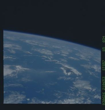 STS057-85-034 - STS-057 - Earth observations during STS-57