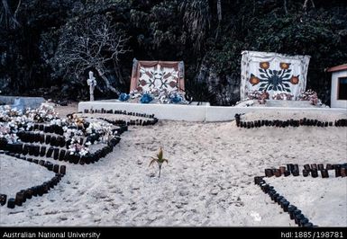 Tonga - graveyard