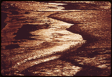 LATE AFTERNOON SURF AT MALIKO BAY