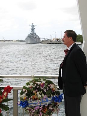 [Assignment: 48-DPA-12-6-06_K_CPix_Kemp_HI] Visit of Secretary Dirk Kempthorne [and aides] to Pearl Harbor, Honolulu, Hawaii [for commemorative events on the 65th anniversary of the Japanese attack] [48-DPA-12-6-06_K_CPix_Kemp_HI_IMG_0230.JPG]