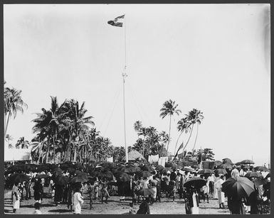 Raising the German flag, Samoa