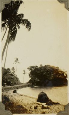 Coastal road between Levuka and Cawaci, Ovalau, 1928