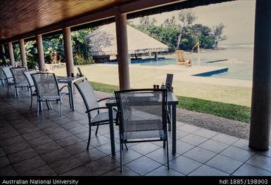 Vanuatu - Breakas Beach Resort - Dining