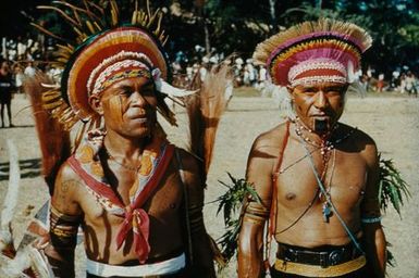New Guinea Highlanders - New Guinea Chiefs