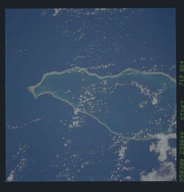 STS067-719-024 - STS-067 - Earth observations taken from shuttle orbiter Endeavour during STS-67 mission