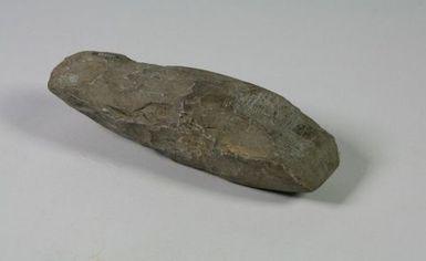To'i Ma'a (Stone Adze)