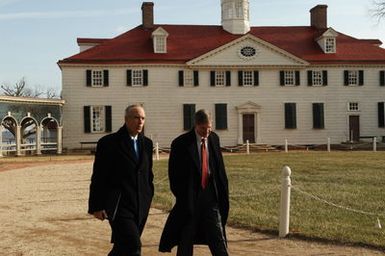 [Assignment: 48-DPA-01-12-09_SOI_K_Mt_Vernon] Visit of Secretary Dirk Kempthorne to Mount Vernon Estate and Gardens, Mount Vernon, Virginia, [for touring and announcement of the U.S. nomination of the George Washington home, along with the Papahanaumokuakea Marine National Monument in Hawaii, for inclusion on the United Nations Educational, Scientific, and Cultural Organization's (UNESCO's) World Heritage List. Joining Secretary Kempthorne for the announcement was James Rees, Executive Director of the Mount Vernon Estate and Gardens.] [48-DPA-01-12-09_SOI_K_Mt_Vernon_IOD_9397.JPG]