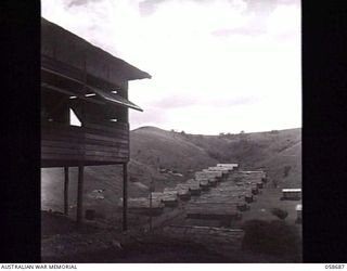 KILA, NEW GUINEA. 1943-10-25. AUSTRALIAN AND NEW GUINEA ADMINISTRATION UNIT TRANSIT CAMP. (NATIVE LABOUR)