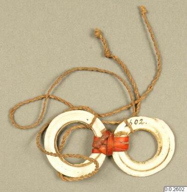 ["halsband, necklace"]