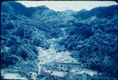 Early development of the (Panguna?) mine (6) : Bougainville Island, Papua New Guinea, March 1971 / Terence and Margaret Spencer