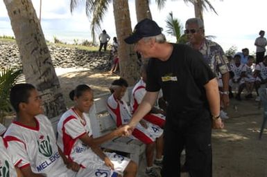 [Assignment: 48-DPA-SOI_K_Palau_6-7-9-07] Pacific Islands Tour: Visit of Secretary Dirk Kempthorne [and aides] to Palau Islands, Republic of Palau [48-DPA-SOI_K_Palau_6-7-9-07__DI13474.JPG]