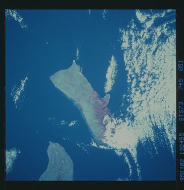 STS073-745-051 - STS-073 - Earth observations taken from shuttle orbiter Columbia
