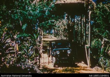 Chimbu - Mt Hagen - 35 miles before Mt Hagen