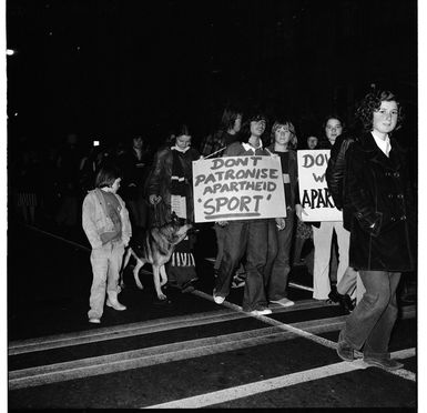 "Stop the Tour 1976" protest in Wellington