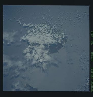 STS050-93-018 - STS-050 - STS-50 earth observations