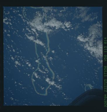STS050-115-014 - STS-050 - STS-50 earth observations