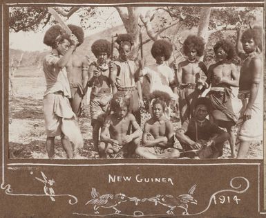 A group of workers, Papua New Guinea, 1914