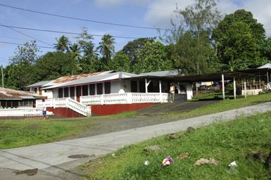 [Assignment: 48-DPA-SOI_K_Amer_Sam] Pacific Islands Tour: Visit of Secretary Dirk Kemmpthorne [and aides] to American Samoa, U.S. Territory [48-DPA-SOI_K_Amer_Sam__DI15630.JPG]