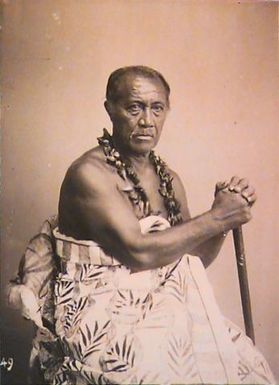Portrait of an unknown elderly Samoan man