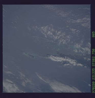 STS082-750-065 - STS-082 - Earth observations taken from shuttle orbiter Discovery during STS-82 mission