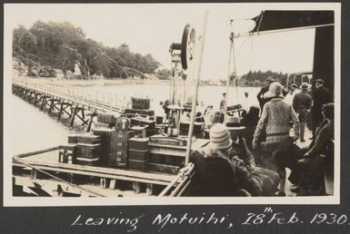 Quarantined passengers leaving Motuihe Island, February 1930